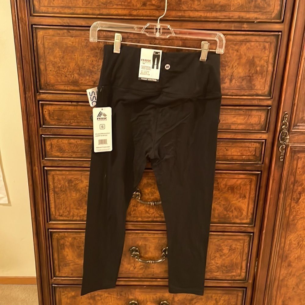 Nwt RBX Tummy Control Capri Leggings - Picture 7 of 10